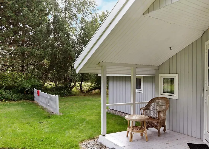 8 Person In Rodby-by Traum Vakantiehuis Kramnitse